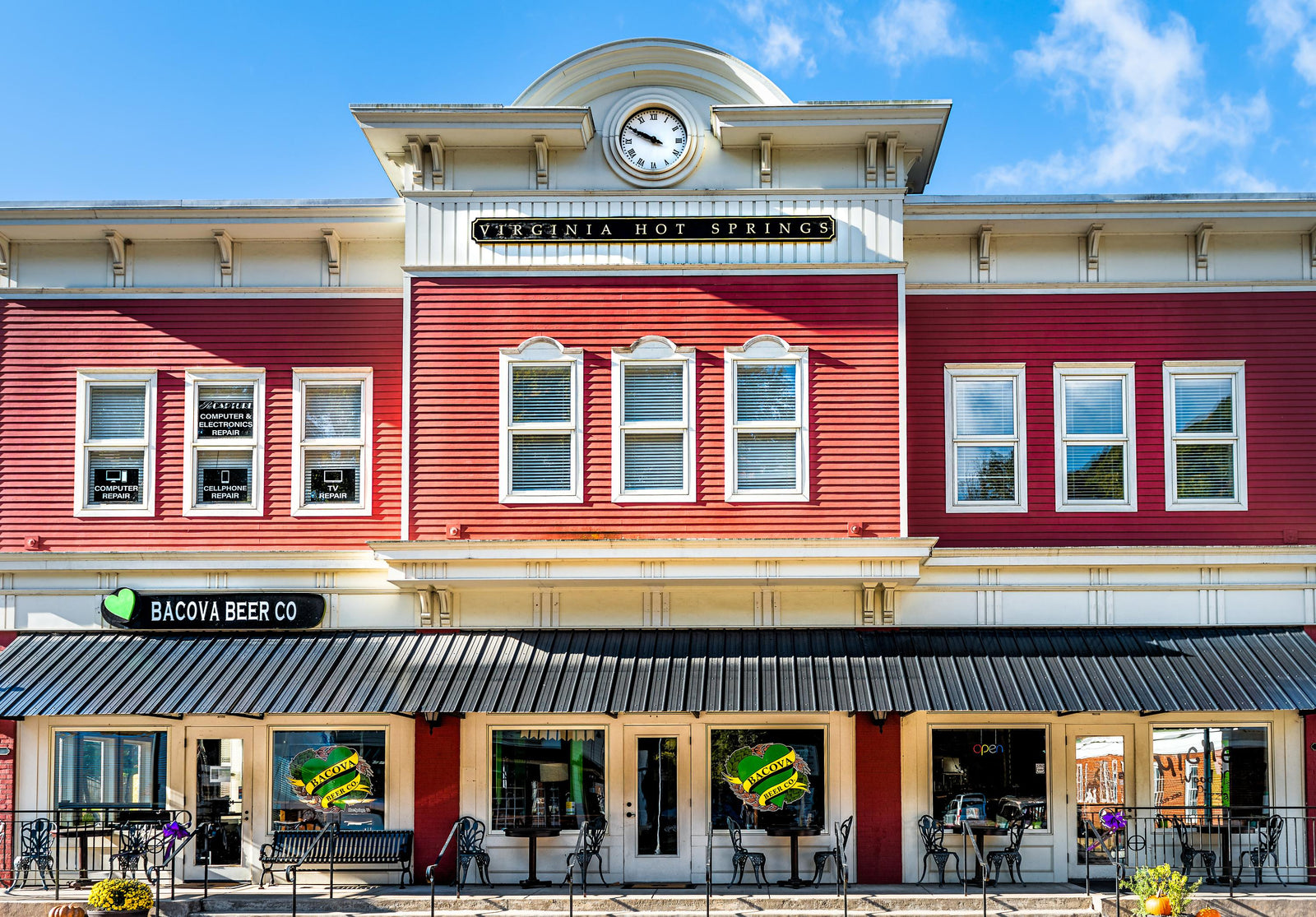Southern Living: Va.'s best parkway towns in the fall