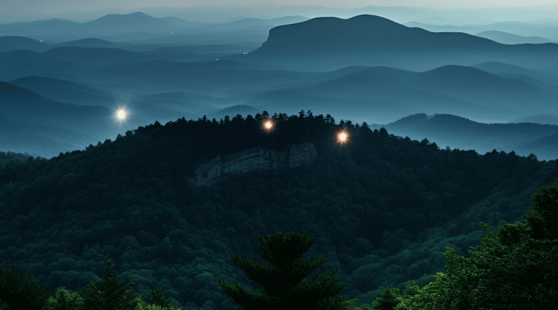 Weird Appalachia: Brown Mountain Lights - Woodshed: An Appalachian Joint